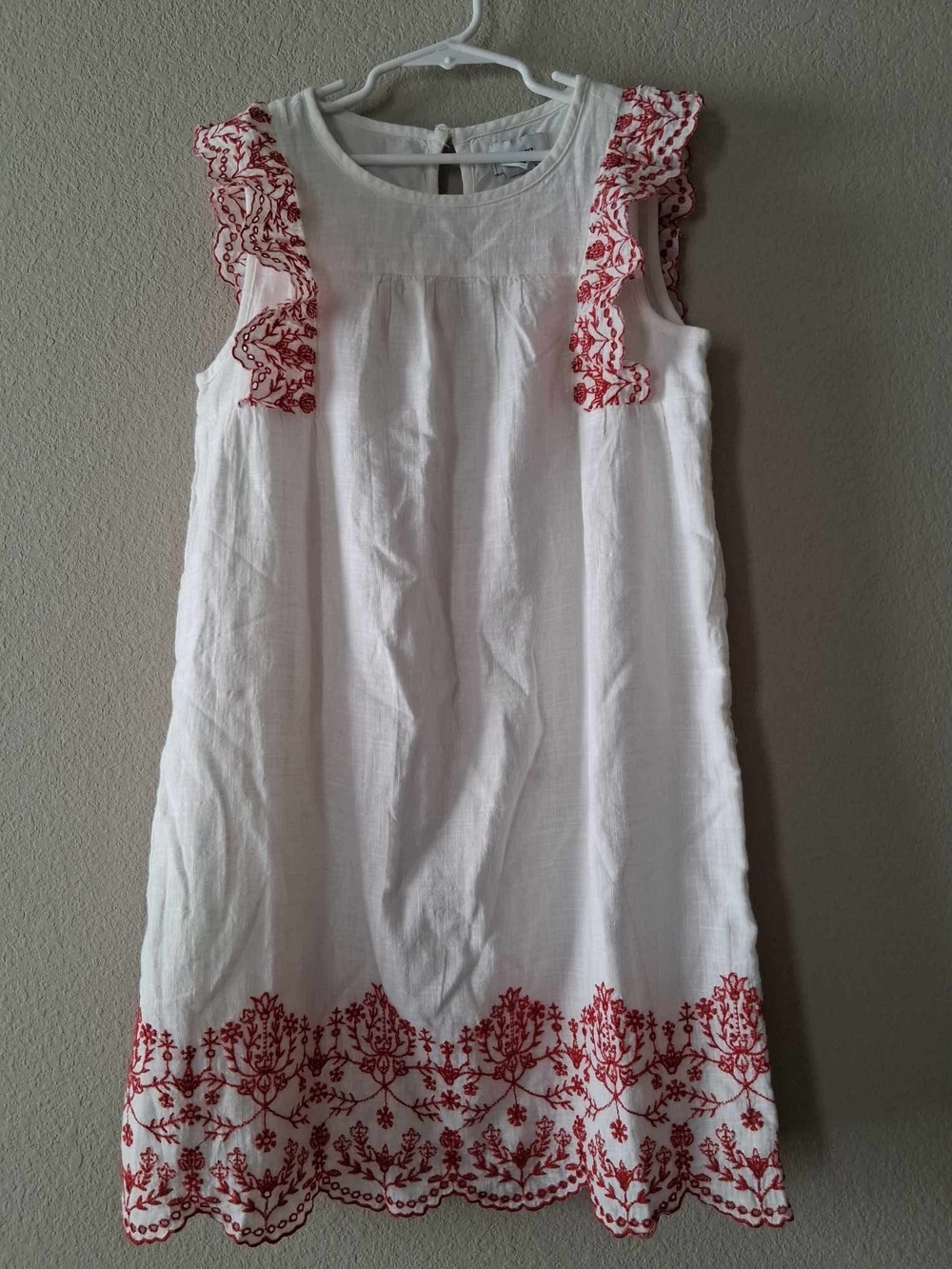 Old Navy White & Red Embroidered Girls' Dress (Size 10/12)